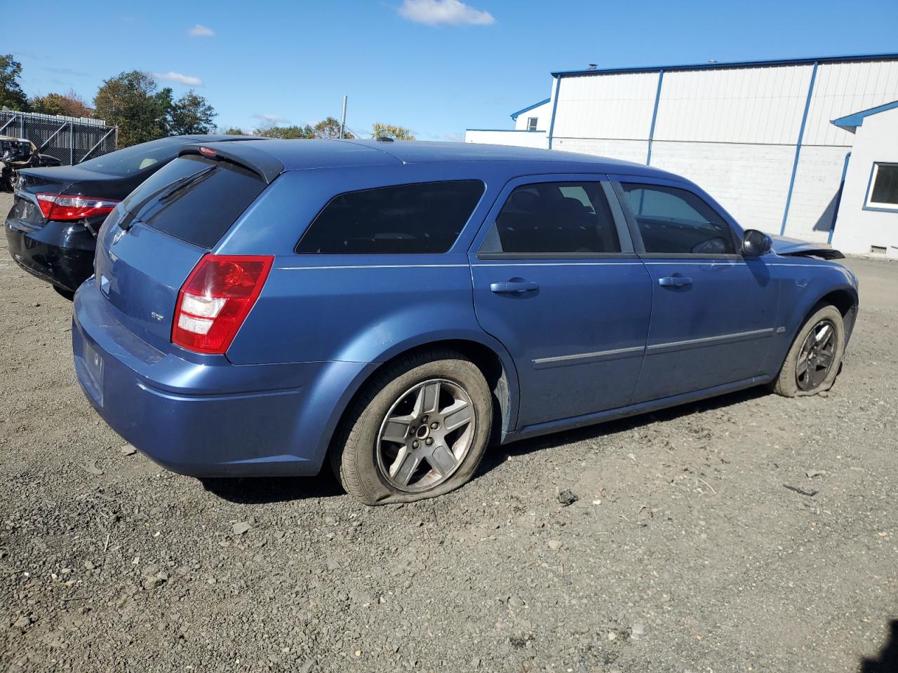 2007 Dodge Magnum Sxt VIN: 2D4FV47V57H842748 Lot: 75442024