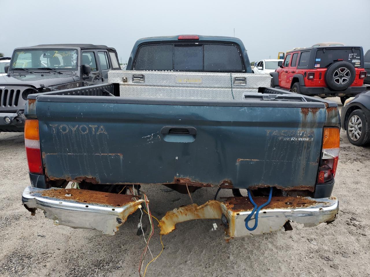 4TASM92N6WZ147630 1998 Toyota Tacoma Xtracab Prerunner