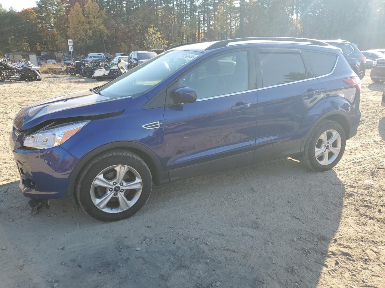 VIN 1FMCU9G92FUB22835 2015 FORD ESCAPE no.1