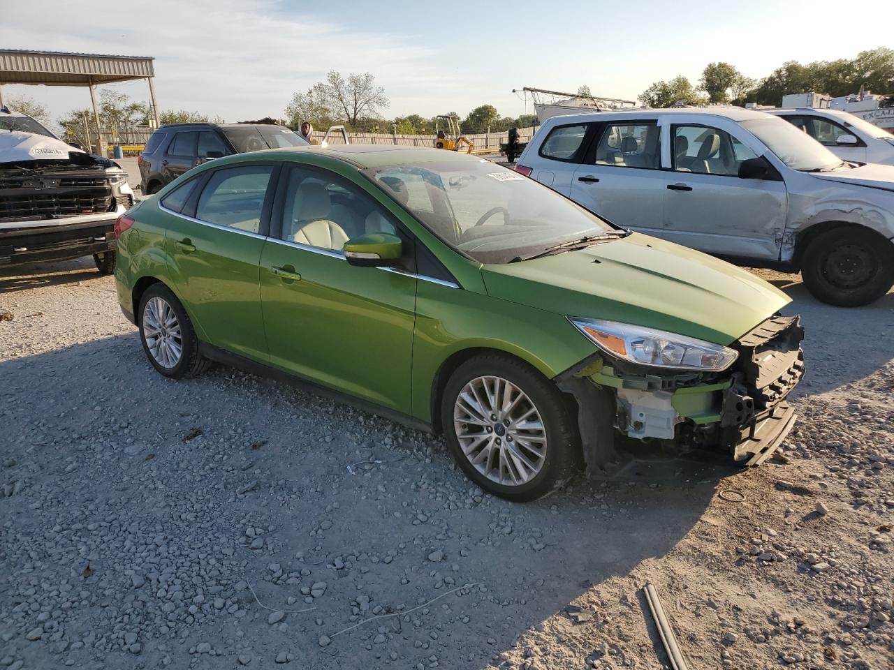 1FADP3J21JL293931 2018 Ford Focus Titanium