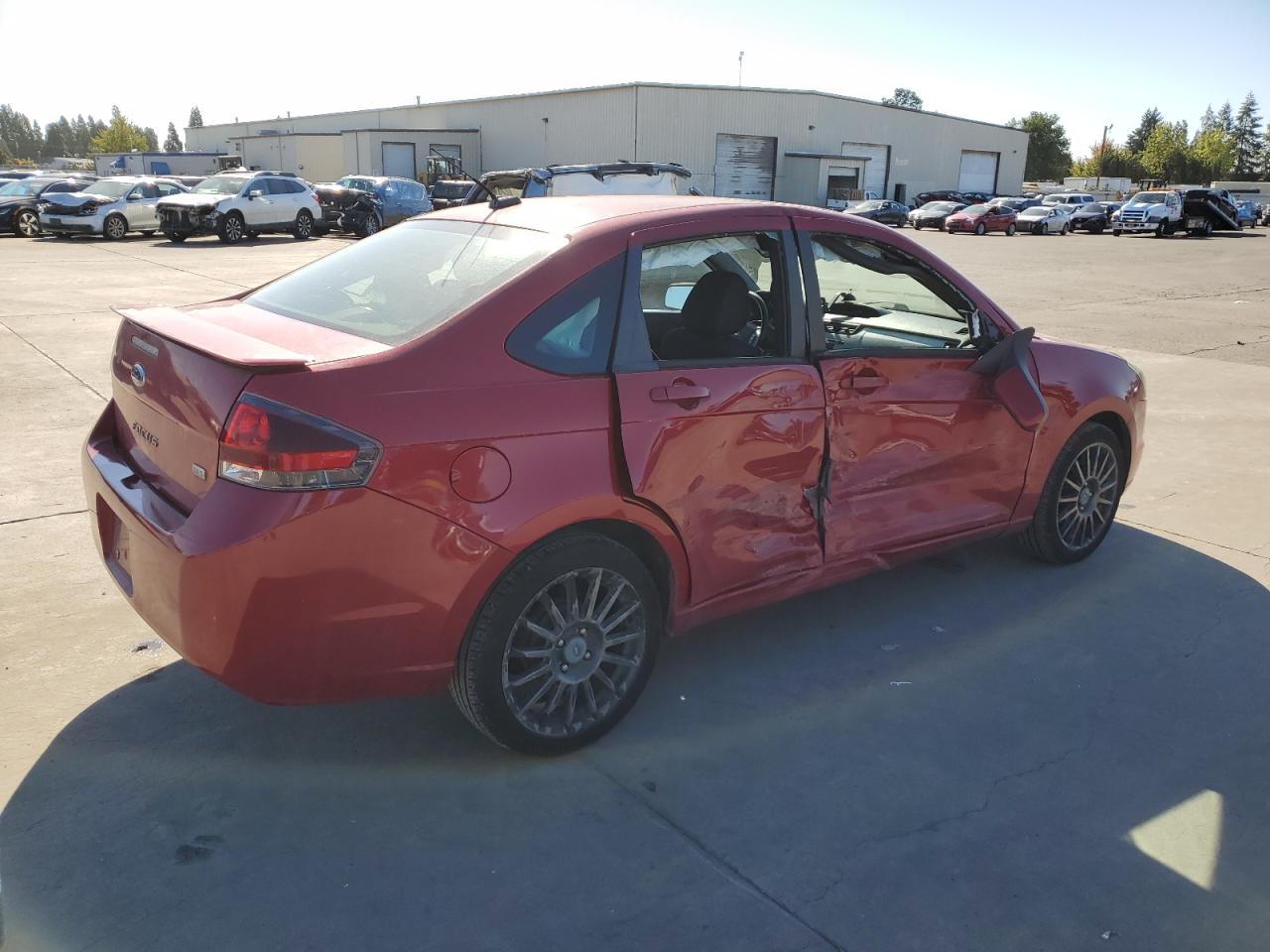 2010 Ford Focus - Image 3