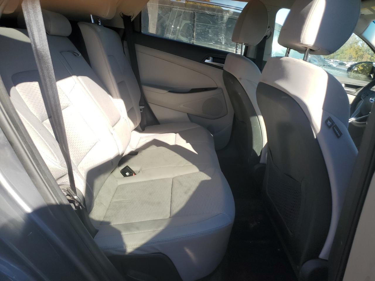 2019 Hyundai Tucson Se VIN: KM8J2CA46KU924497 Lot: 76366334