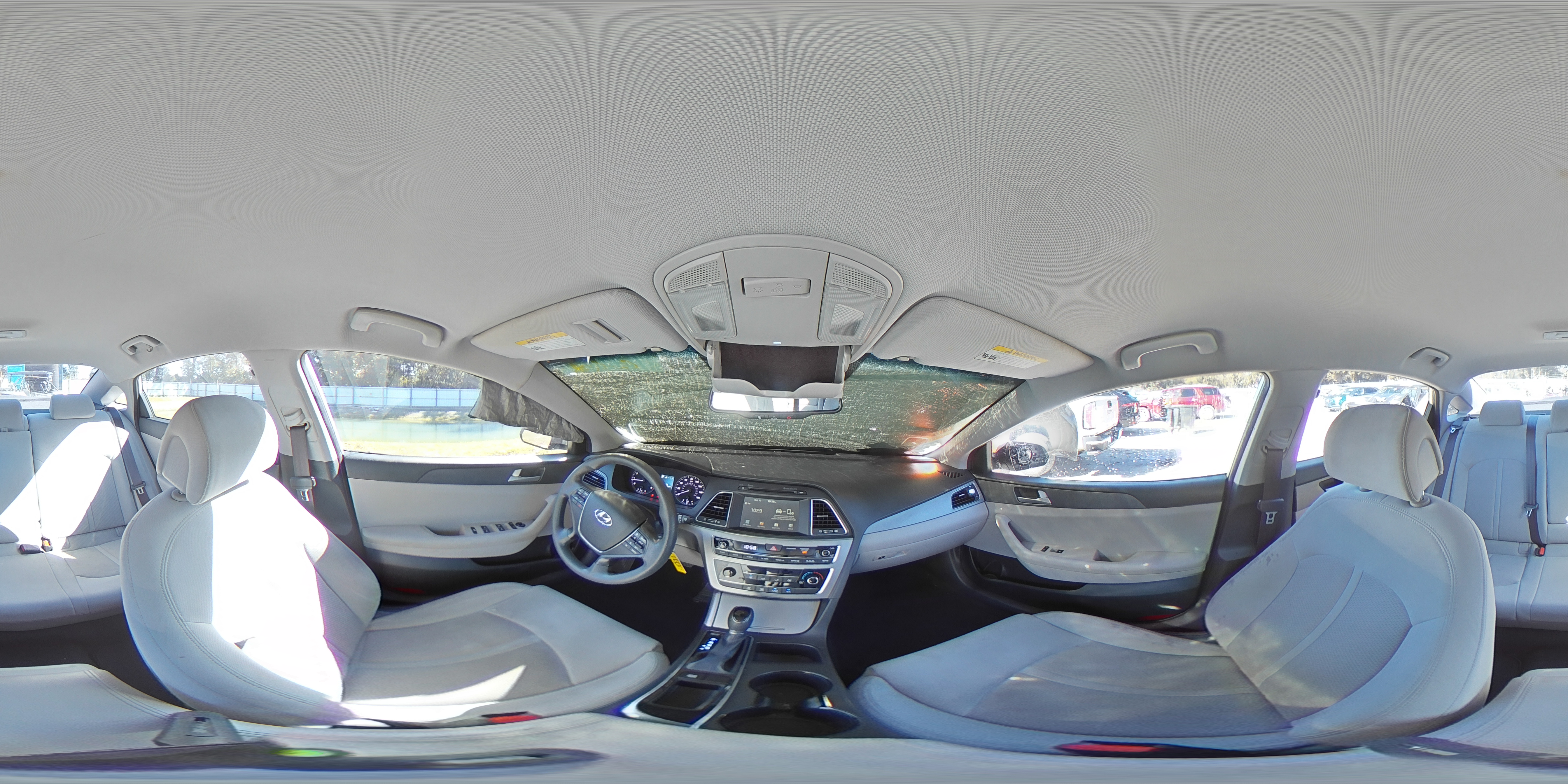 2016 Hyundai Sonata - Image 14