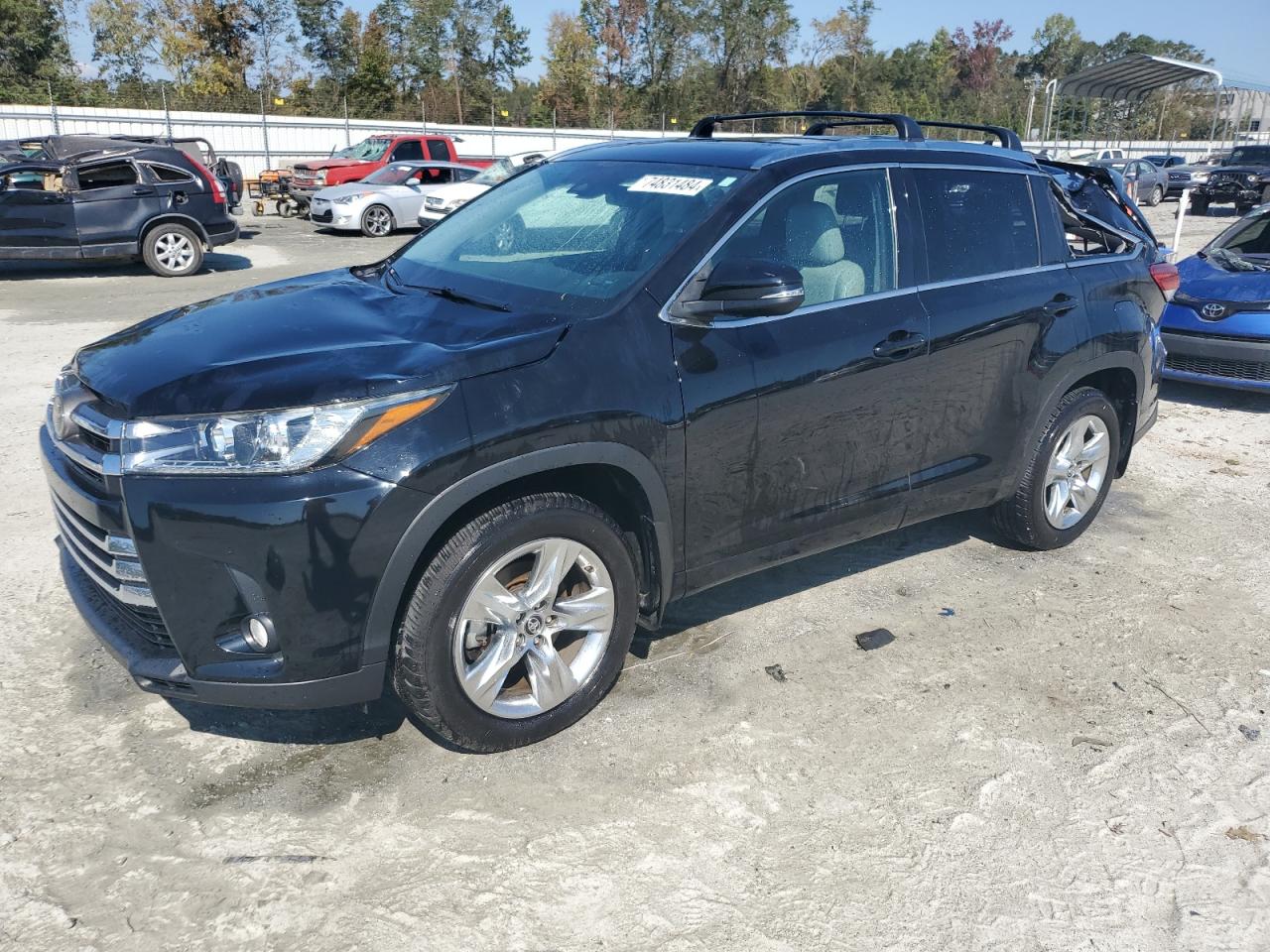 2018 TOYOTA HIGHLANDER