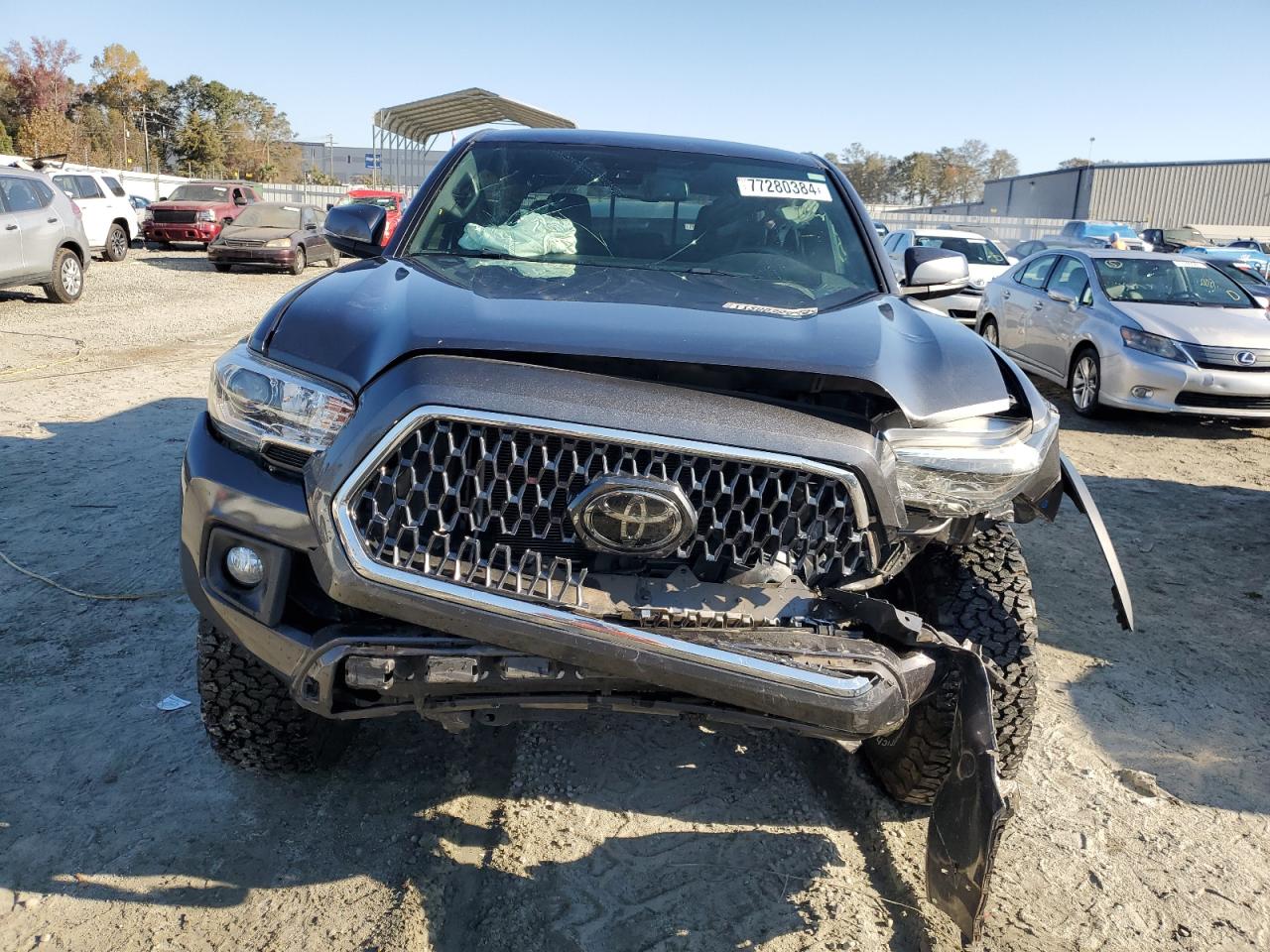 2019 Toyota Tacoma - Image 5
