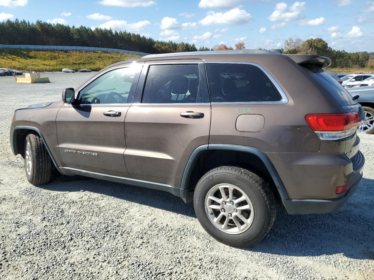 2019 Jeep Grand Cherokee - Image 2