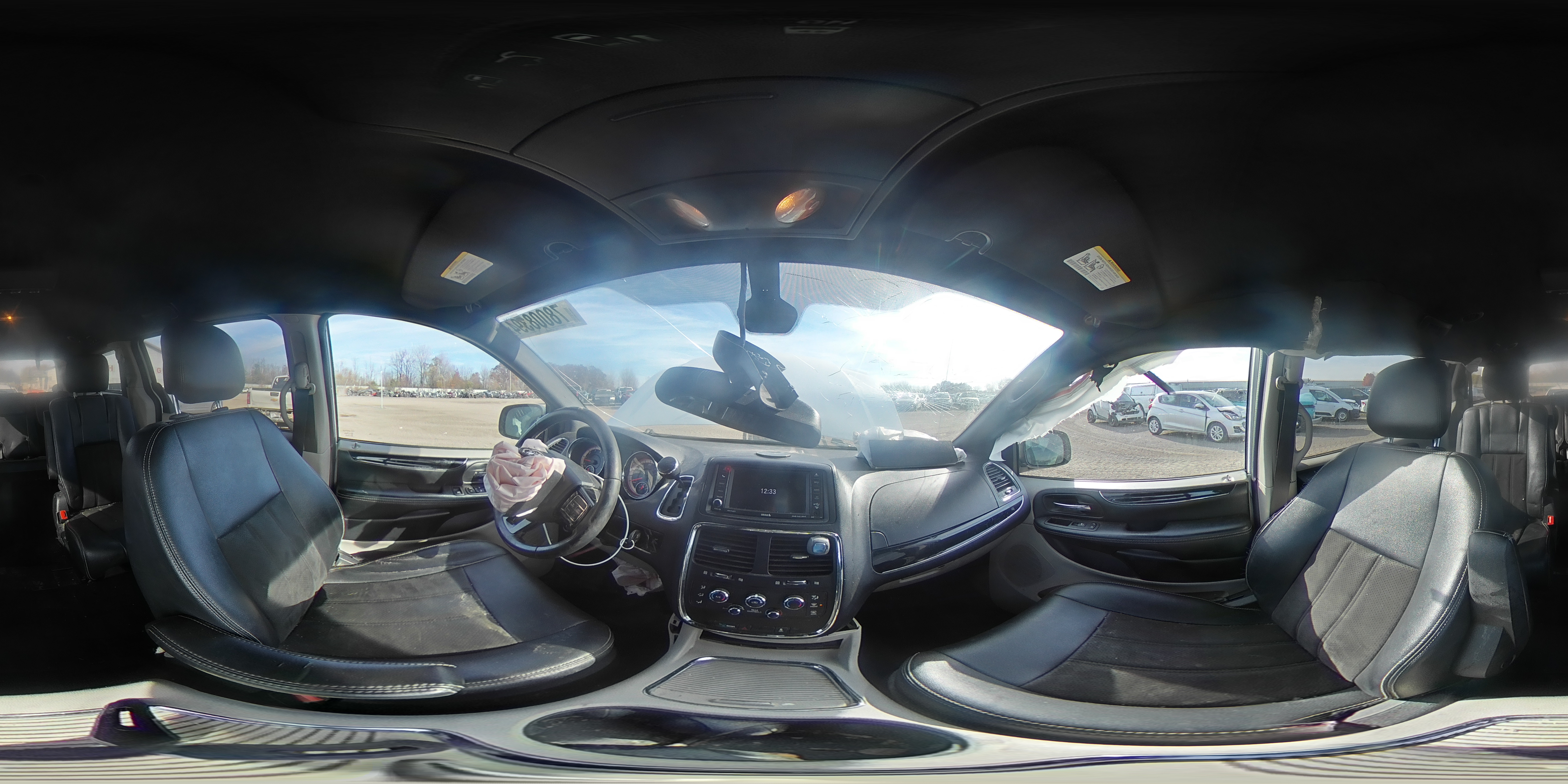 2019 Dodge Caravan - Image 13