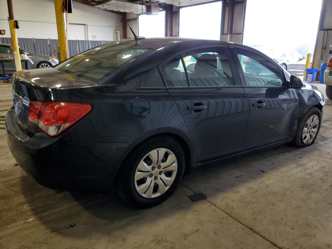 2014 Chevrolet Cruze - Image 3