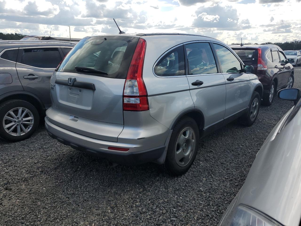 2010 Honda CR-V - Image 3