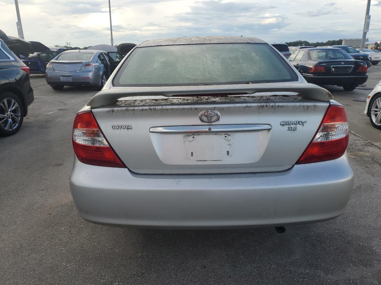 4T1BE30K52U637129 2002 Toyota Camry Le