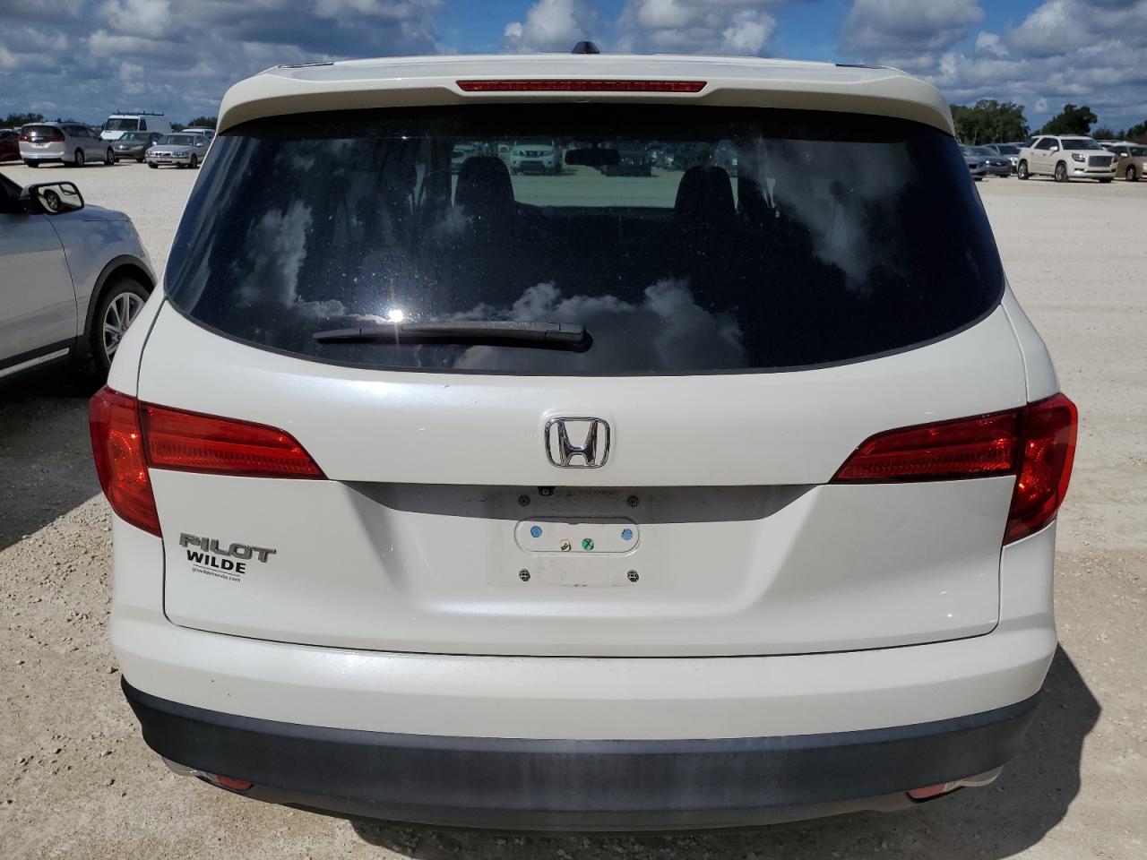 5FNYF5H75GB049948 2016 Honda Pilot Exln