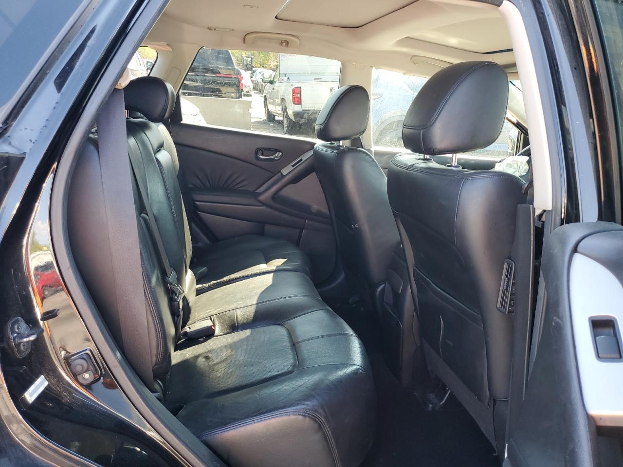 2009 Nissan Murano - Image 11