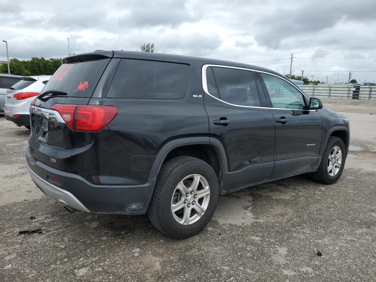 2019 GMC Acadia - Image 3