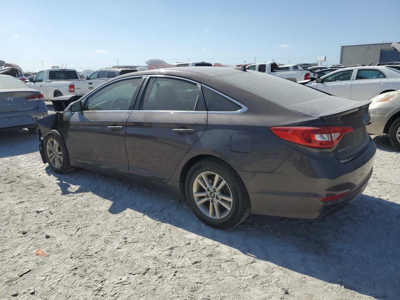 2015 Hyundai Sonata - Image 2