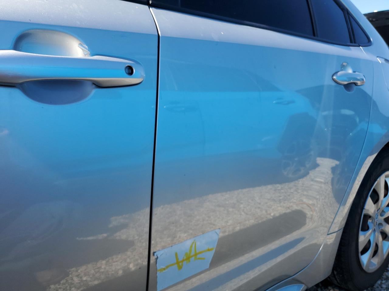 2021 Toyota Corolla - Image 12