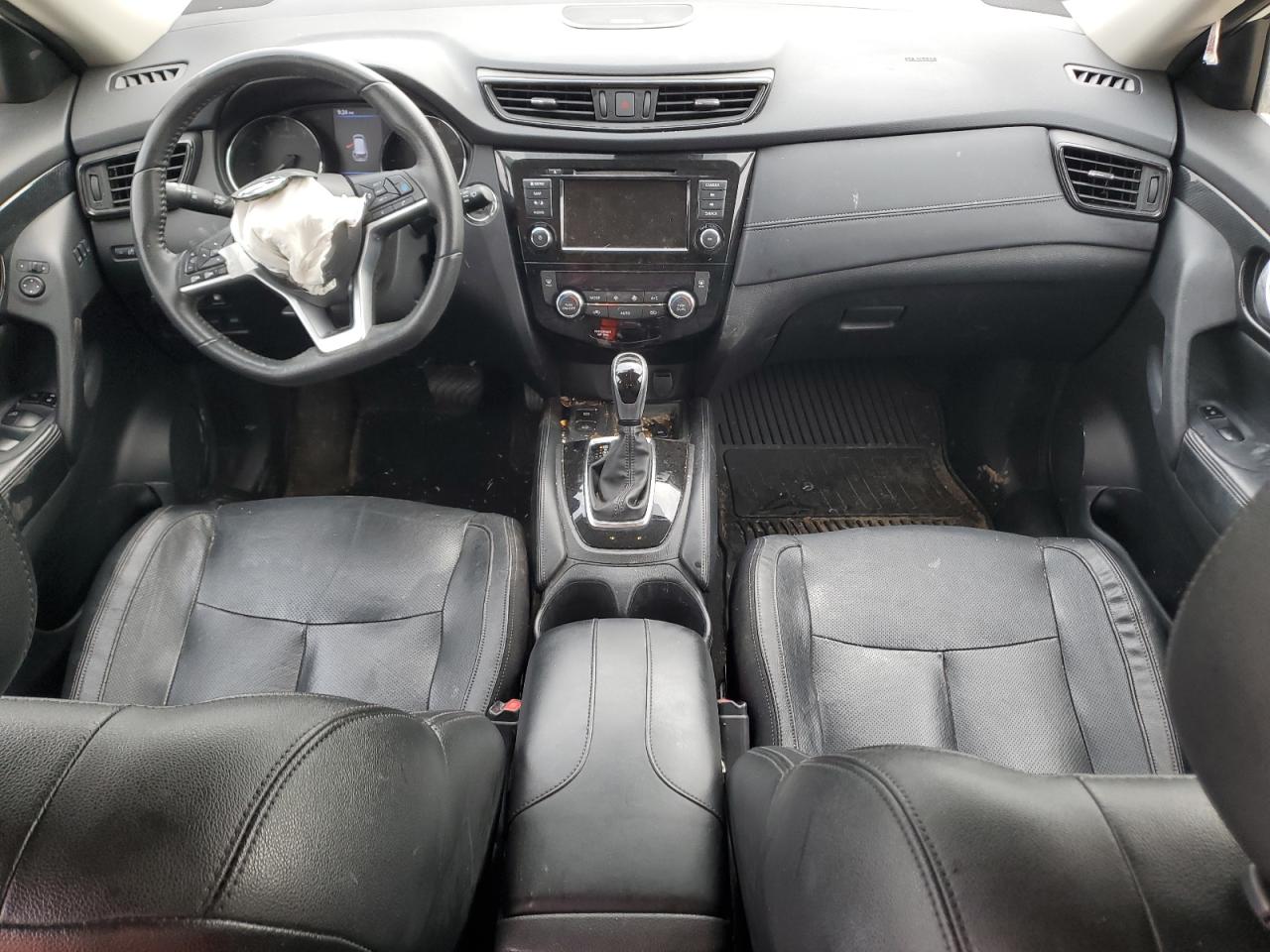 2020 Nissan Rogue - Image 8
