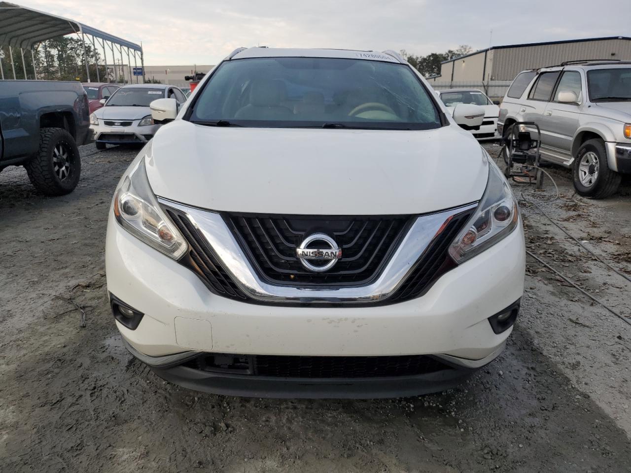 2015 Nissan Murano - Image 5