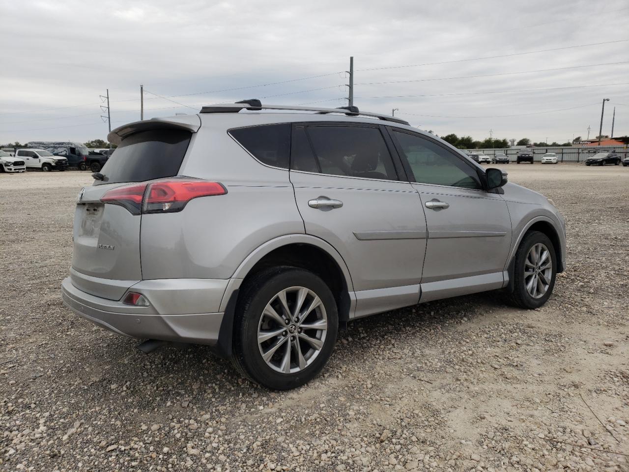 2017 Toyota Rav4 Limited VIN: 2T3YFREVXHW355632 Lot: 76494284