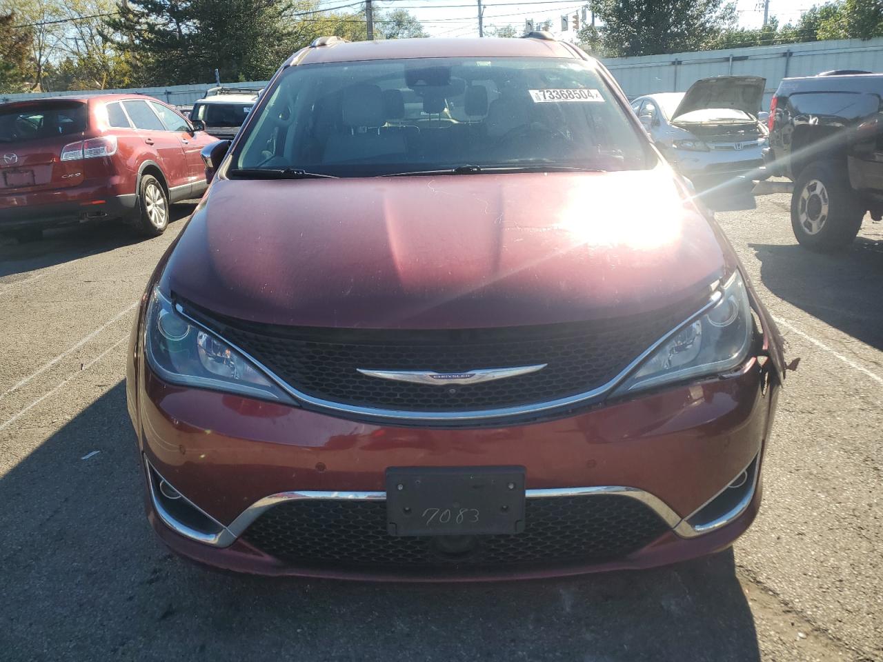 2018 Chrysler Pacifica - Image 5