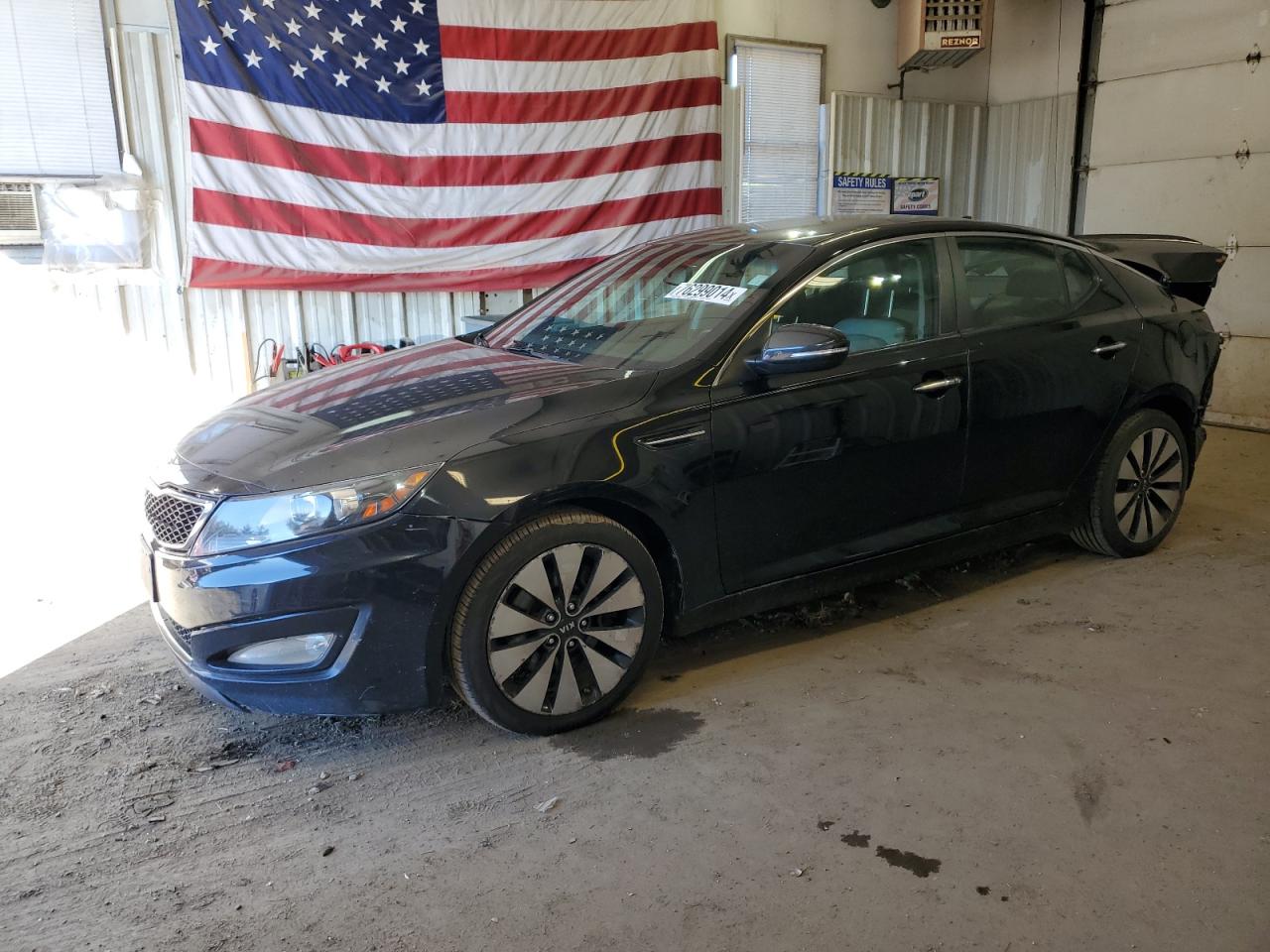2011 Kia Optima - Image 1