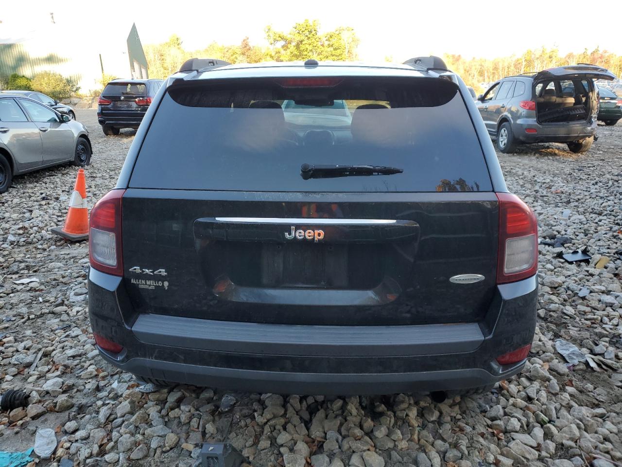 2014 Jeep Compass Latitude VIN: 1C4NJDEB9ED766250 Lot: 75877474