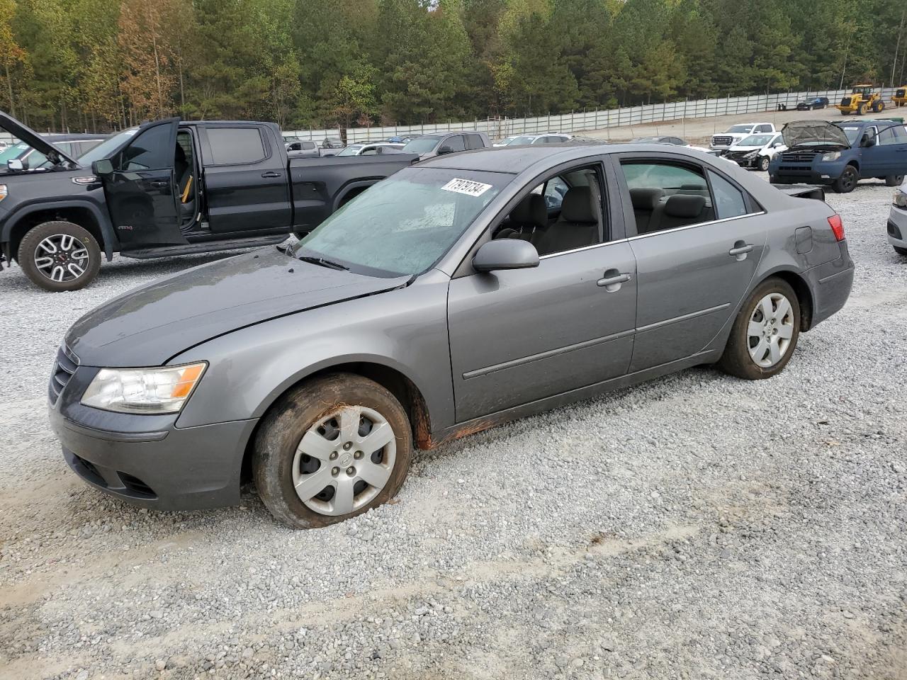2010 Hyundai Sonata - Image 1