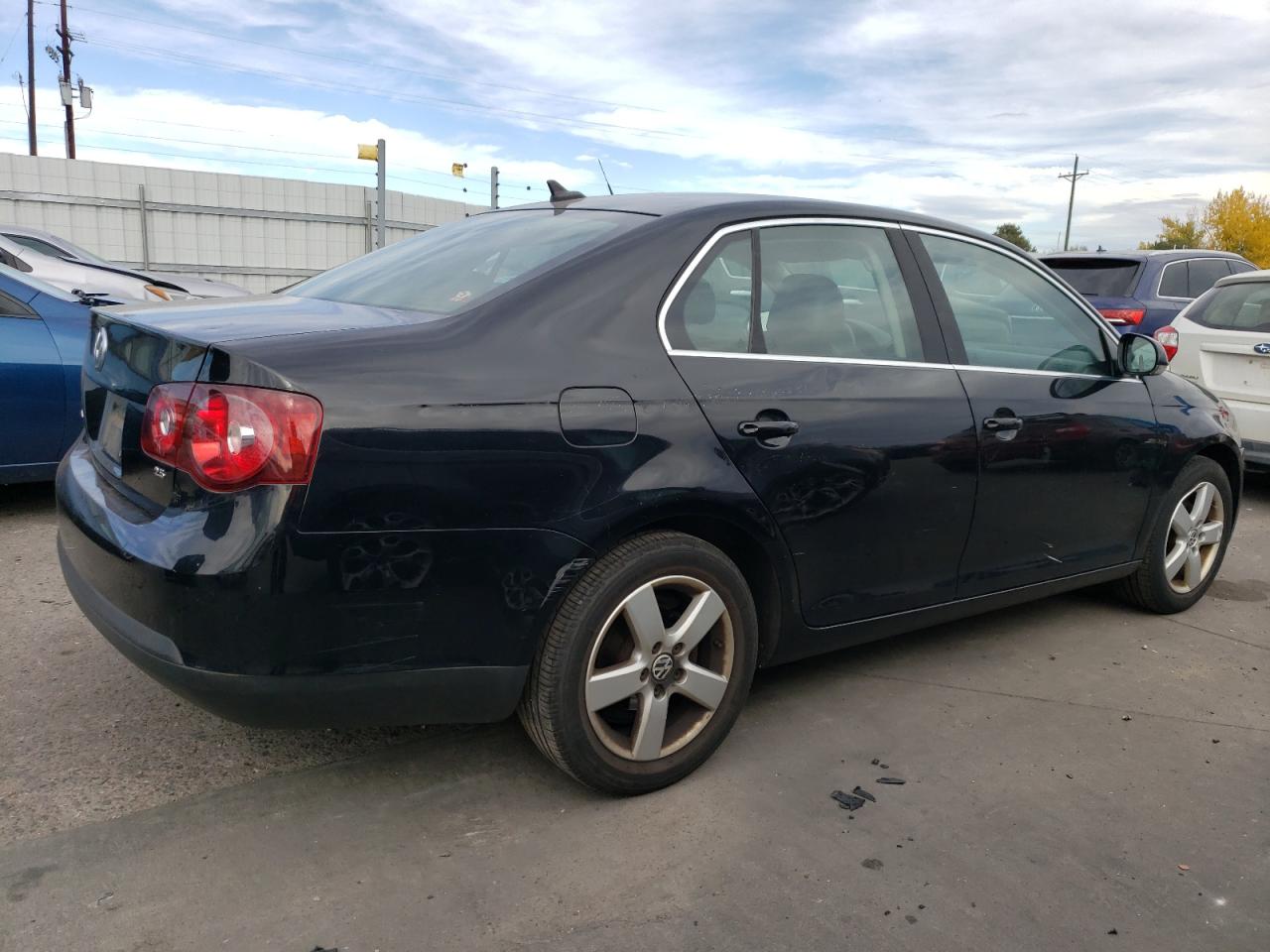 2008 Volkswagen Jetta - Image 3