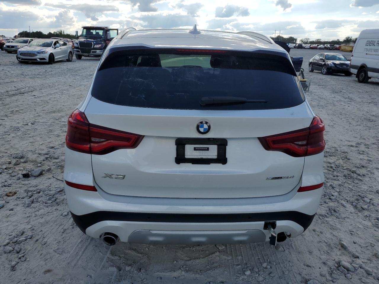 5UXTR7C56KLR52102 2019 BMW X3 Sdrive30I