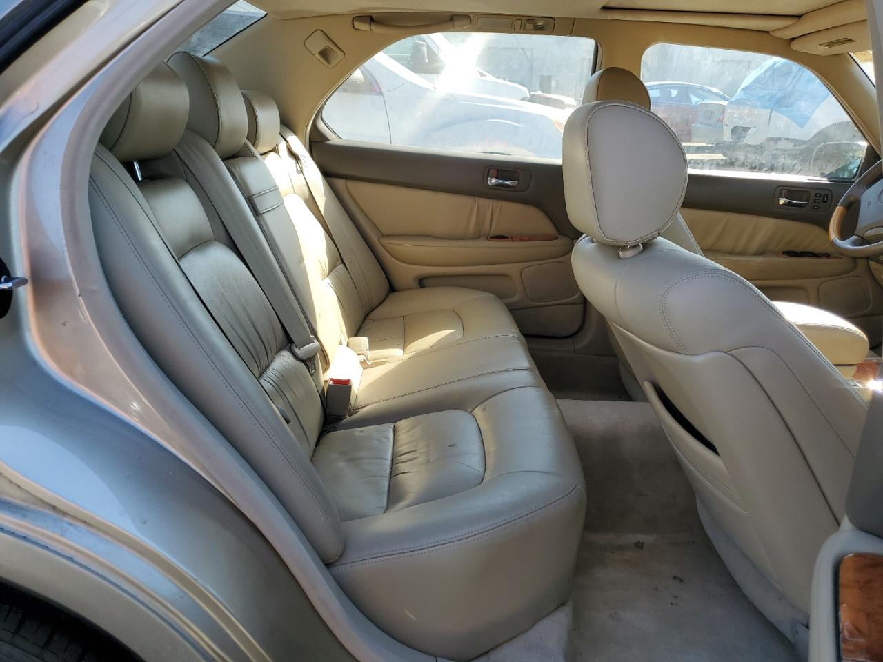 2000 Lexus Ls 400 VIN: JT8BH28F4Y0175495 Lot: 75060674