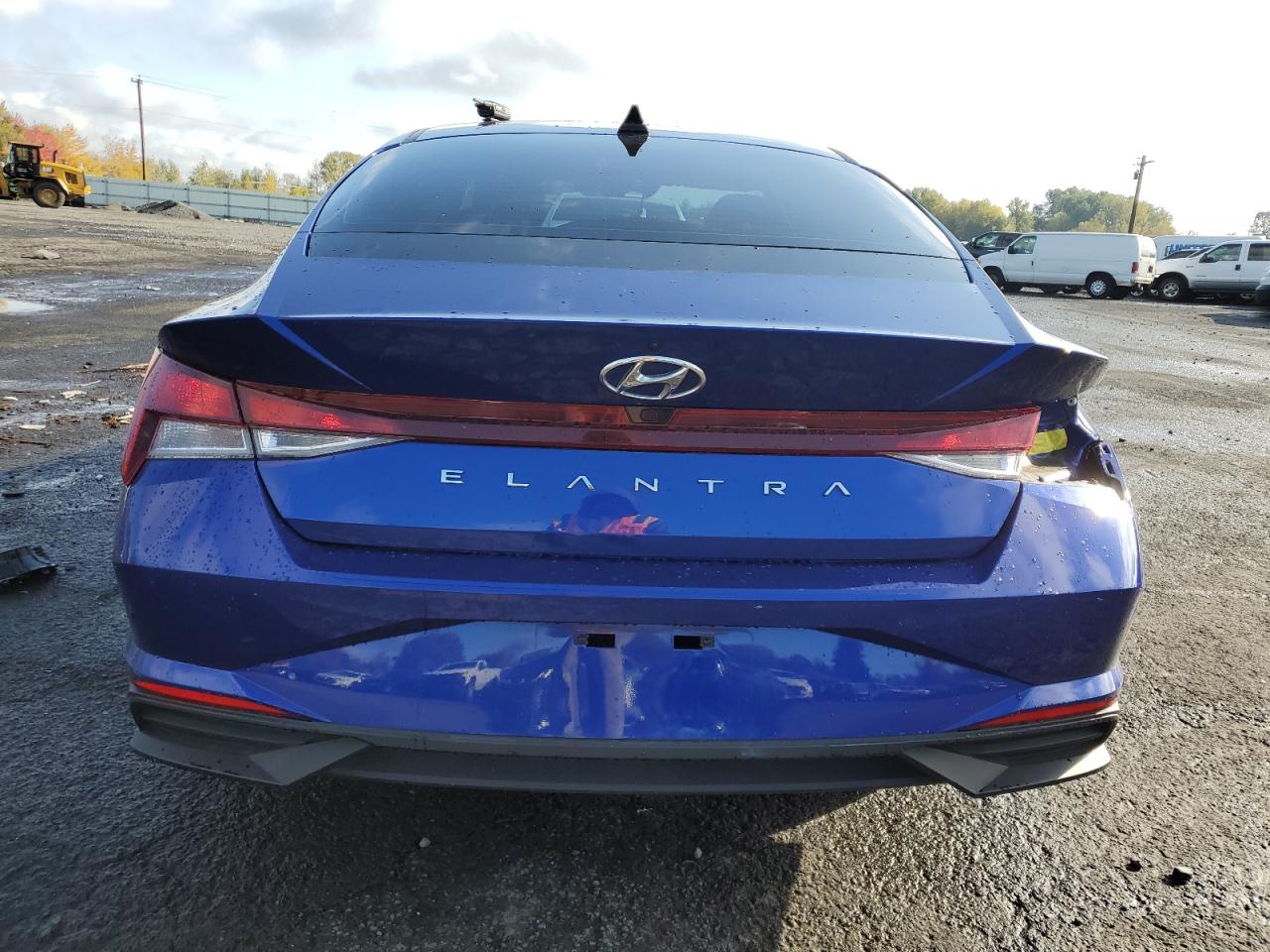 2021 Hyundai Elantra - Image 6