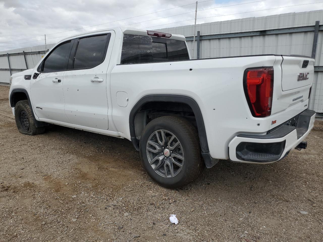 2021 GMC Sierra - Image 2