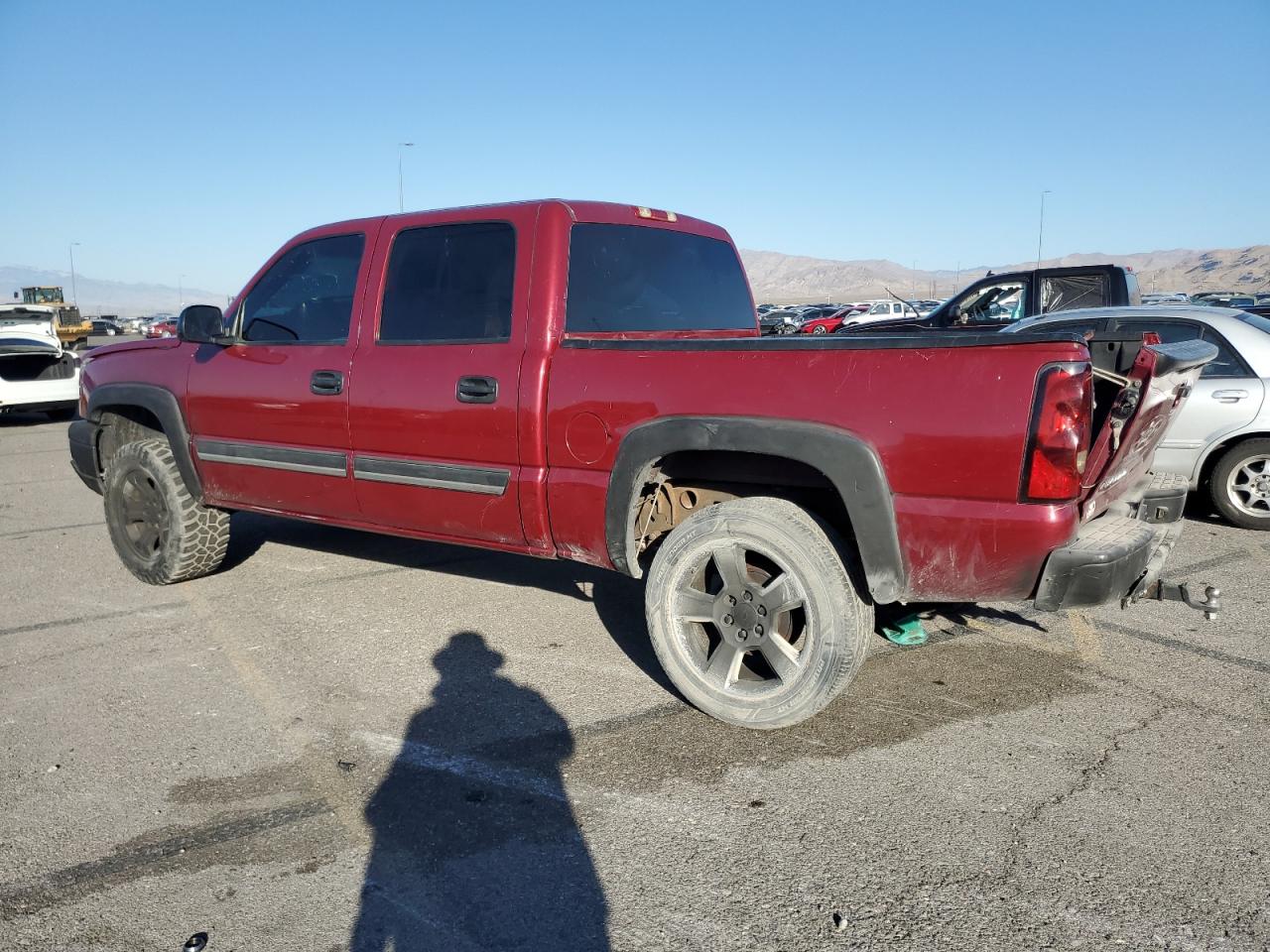 2005 Chevrolet Silverado K1500 VIN: 2GCEK13T951373772 Lot: 74097654