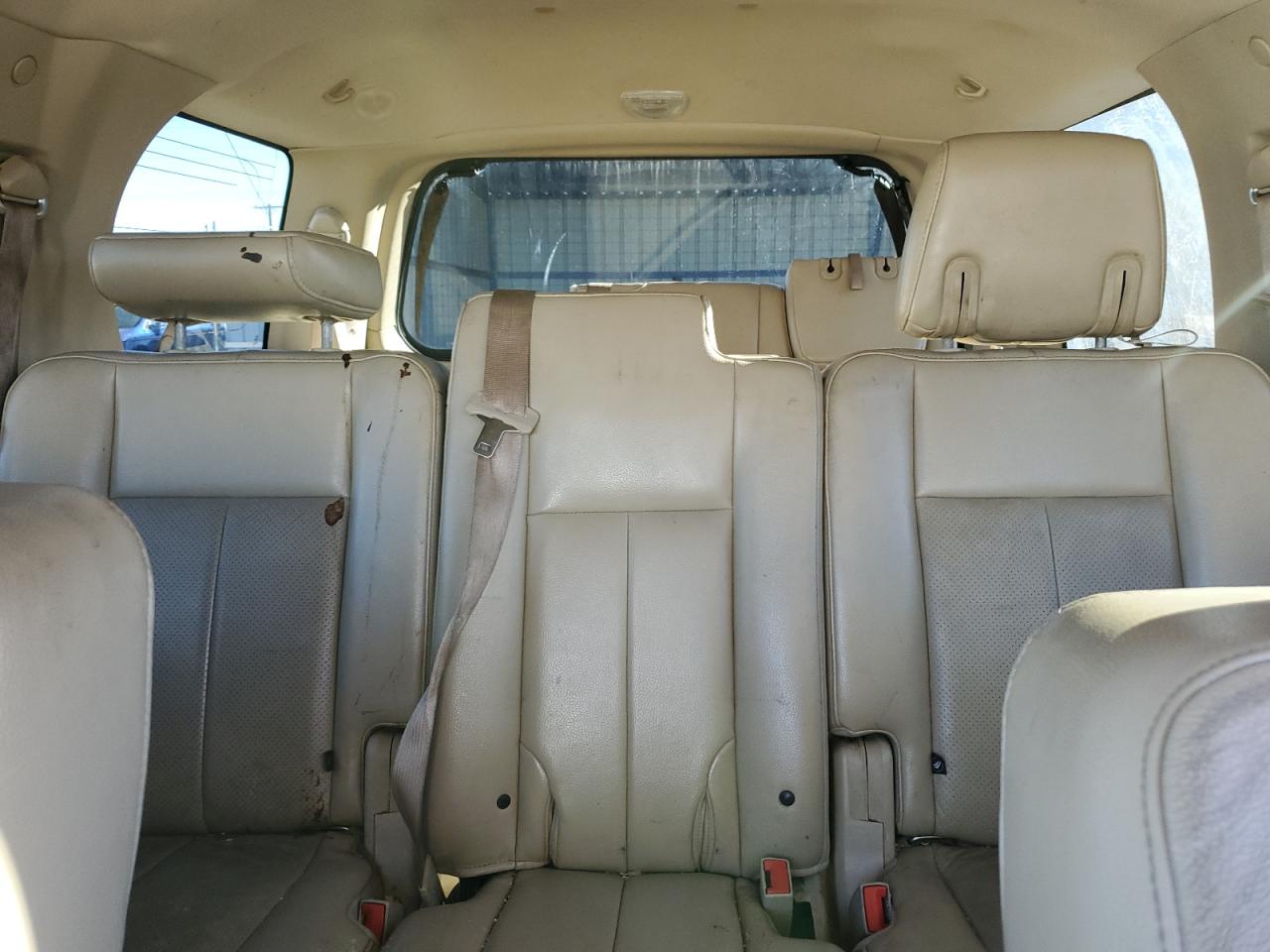 2010 Ford Expedition - Image 10