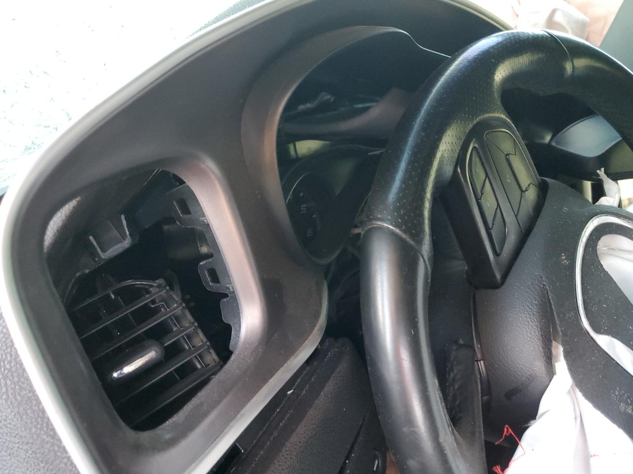 2021 Dodge Charger - Image 9