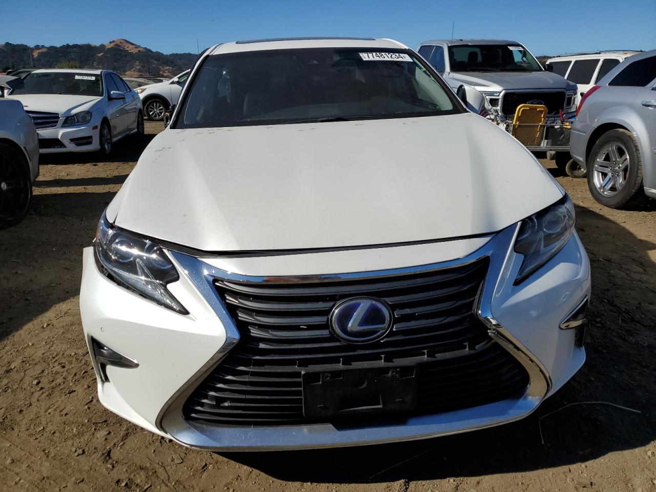 2016 Lexus ES - Image 5