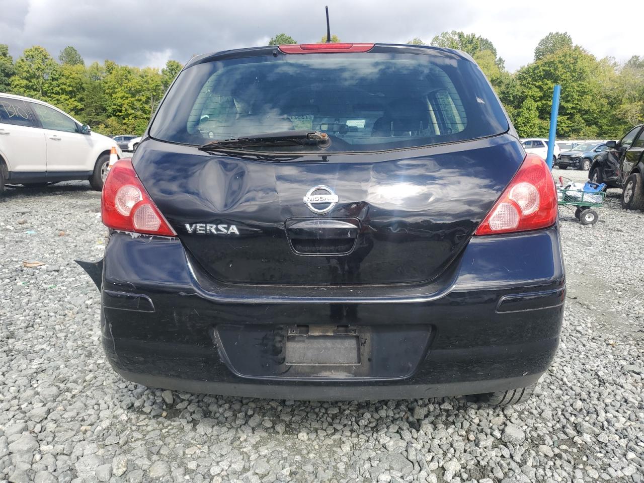 3N1BC13E09L465913 2009 Nissan Versa S