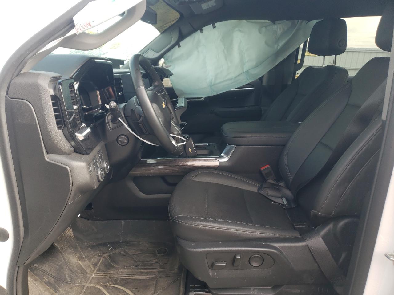 2023 Chevrolet Silverado - Image 7