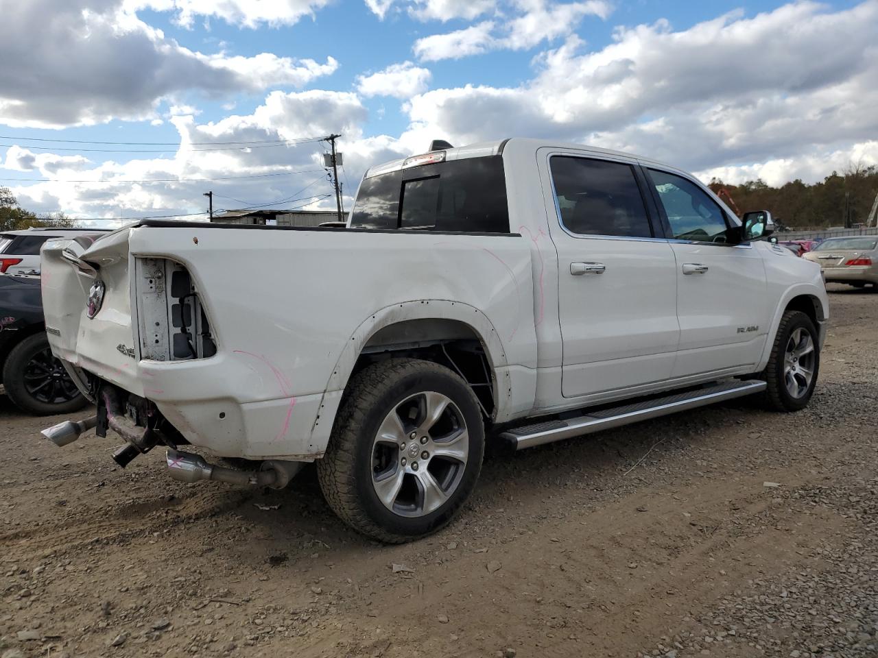 2021 RAM 1500 - Image 3