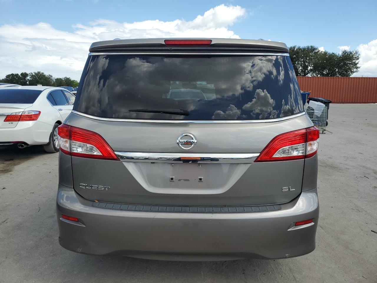 JN8AE2KP5D9063290 2013 Nissan Quest S