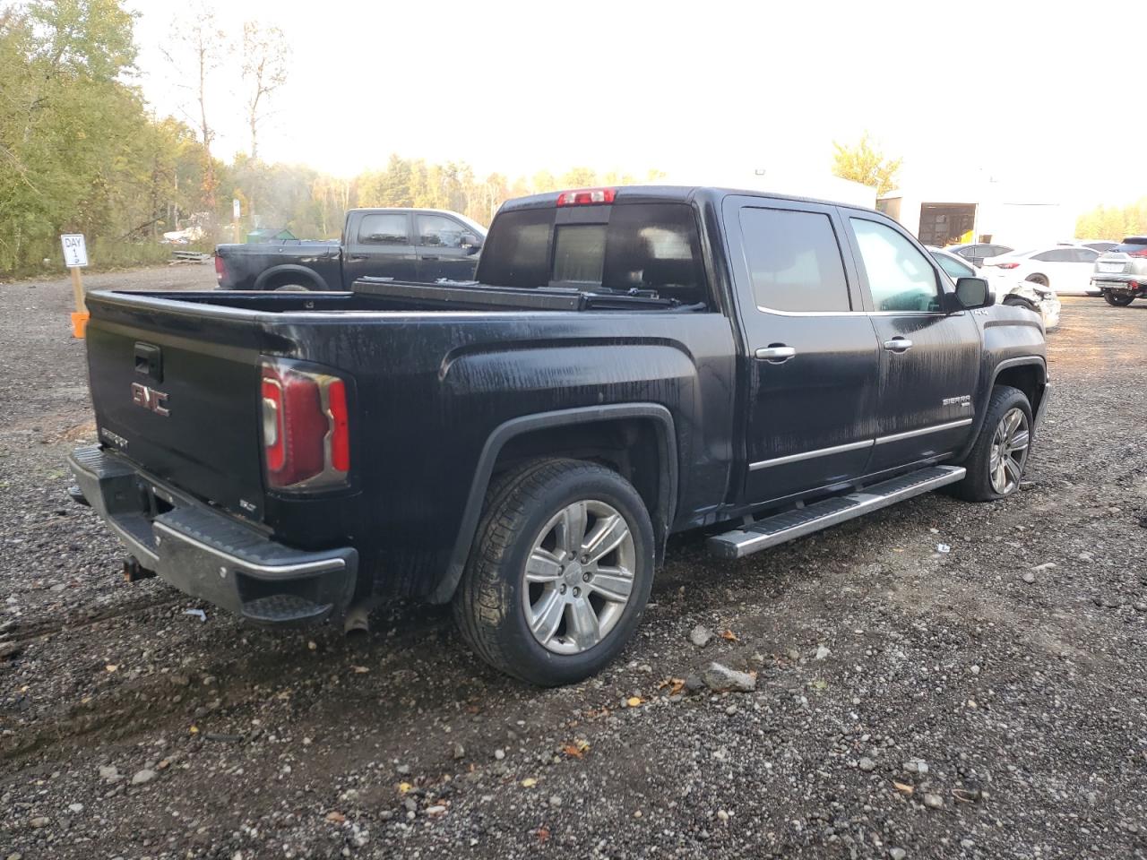 2018 GMC Sierra K1500 Slt VIN: 3GTU2NERXJG327003 Lot: 73323474