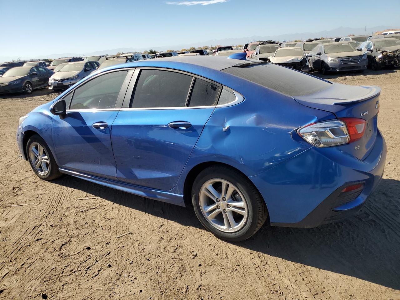 2017 Chevrolet Cruze - Image 2