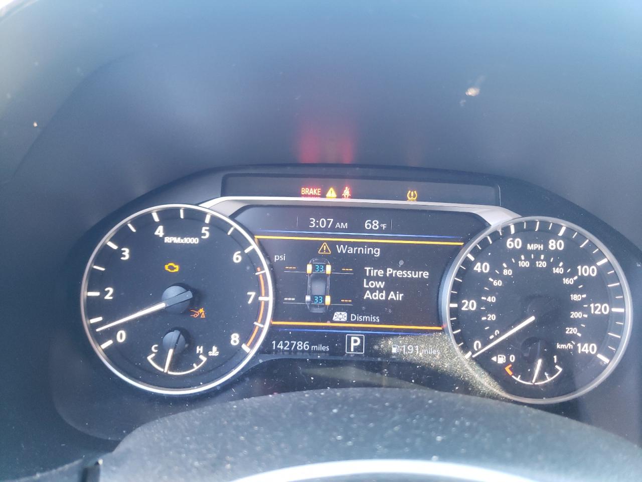 2019 Nissan Altima - Image 9
