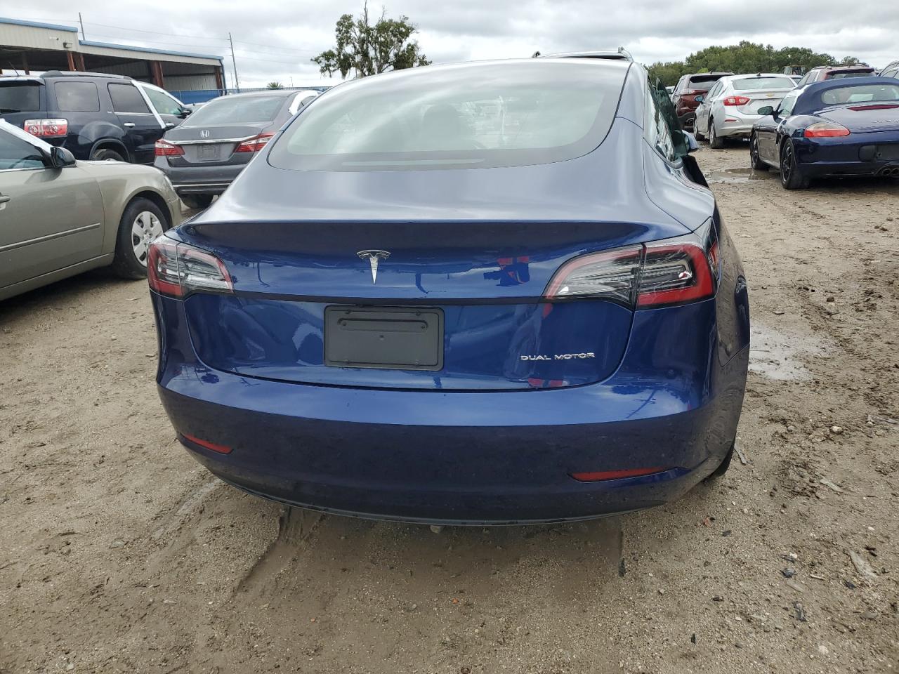 5YJ3E1EB5NF334399 2022 Tesla Model 3