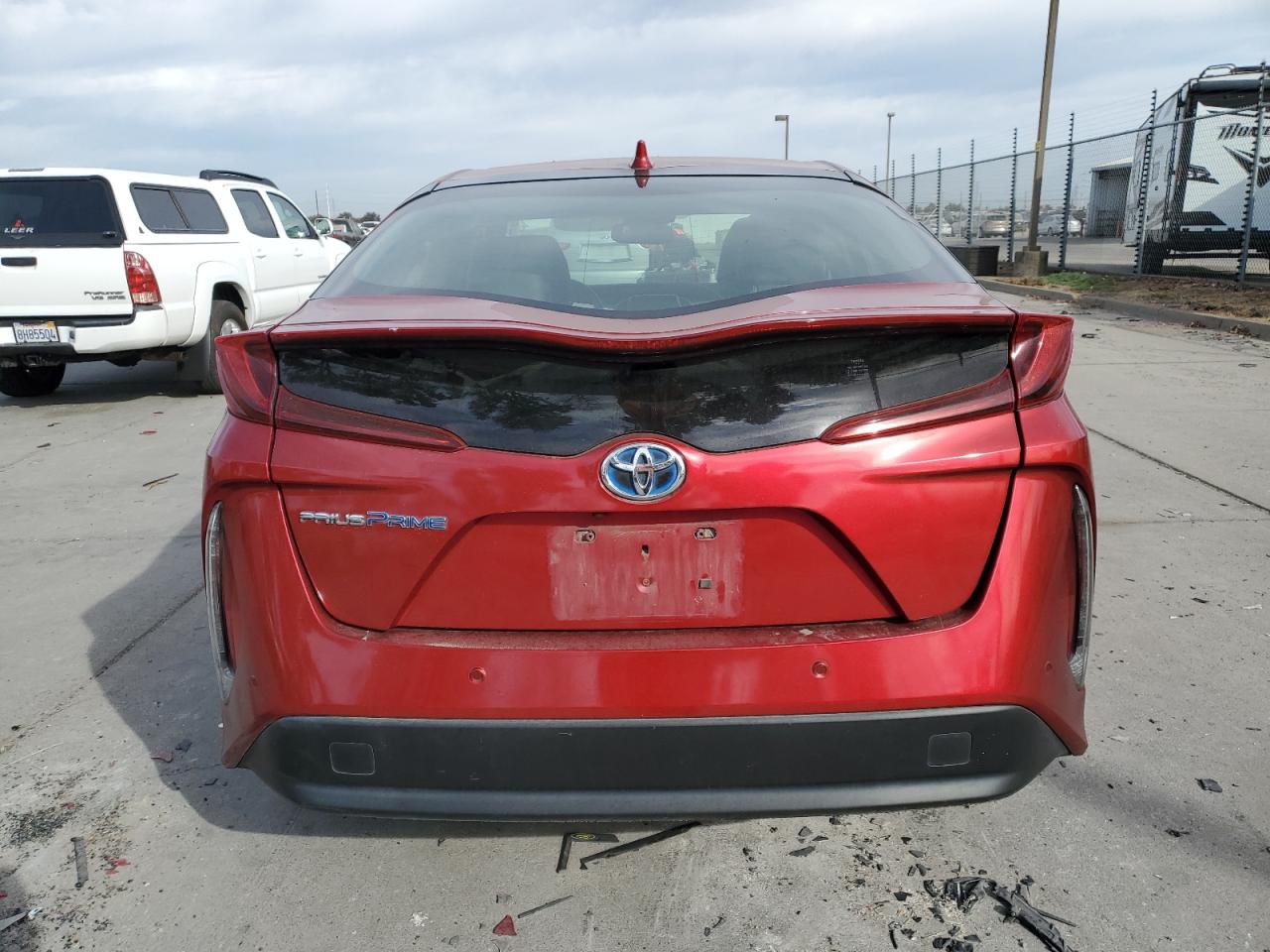 JTDKARFP8H3011448 2017 Toyota Prius Prime