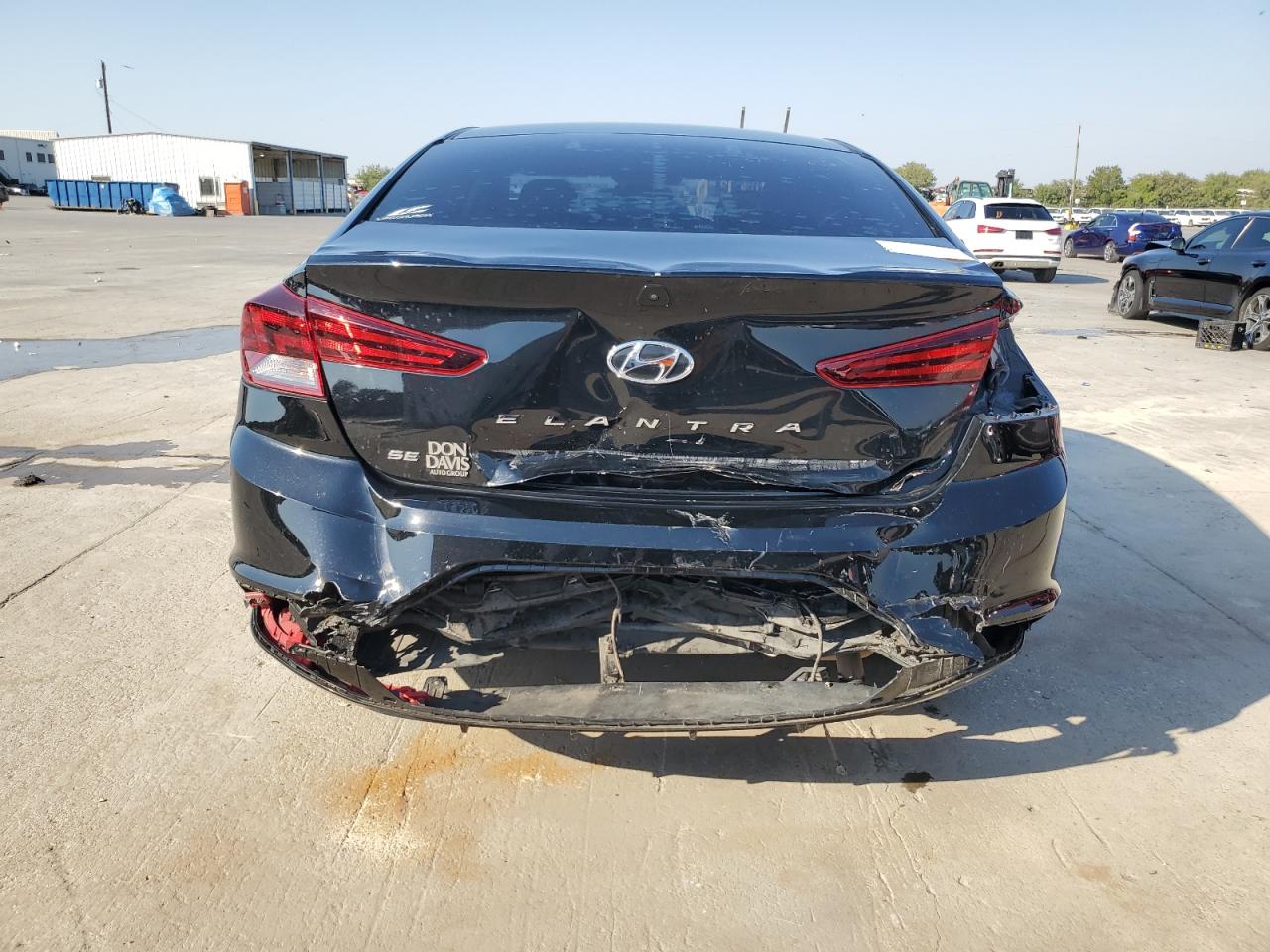 2019 Hyundai Elantra - Image 6