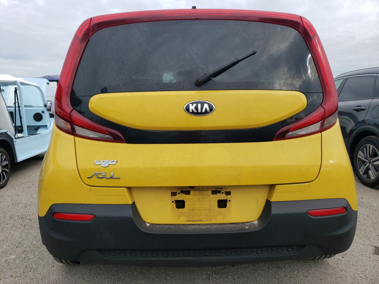 2020 Kia Soul Lx VIN: KNDJ23AU7L7102327 Lot: 74864814
