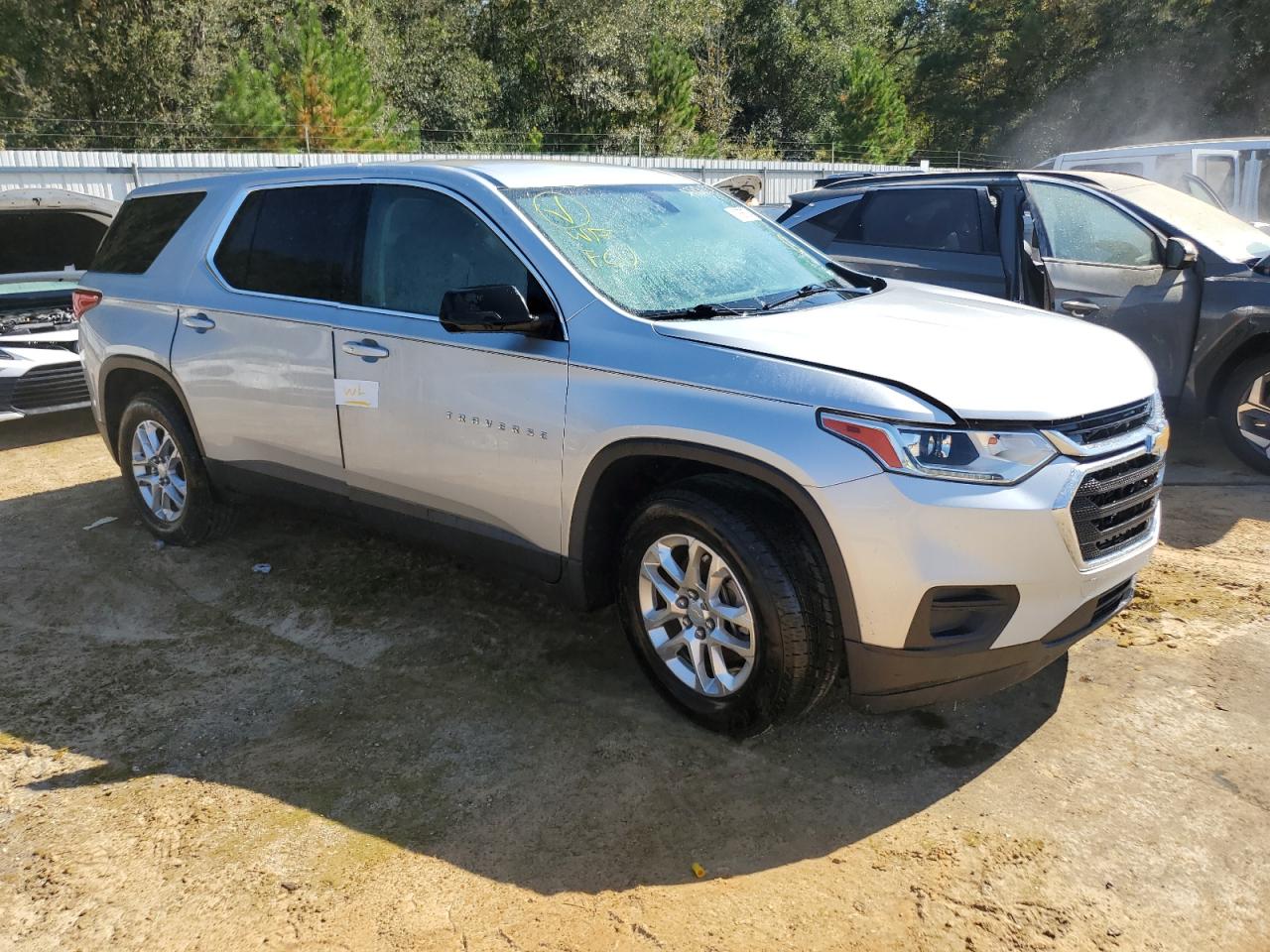 2019 Chevrolet Traverse - Image 4