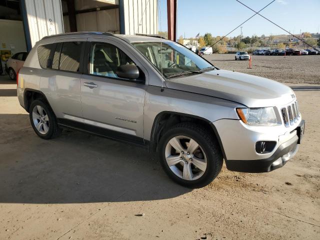 Паркетники JEEP COMPASS 2012 Серебристый