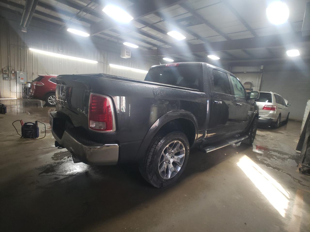 2019 RAM 1500 - Image 3