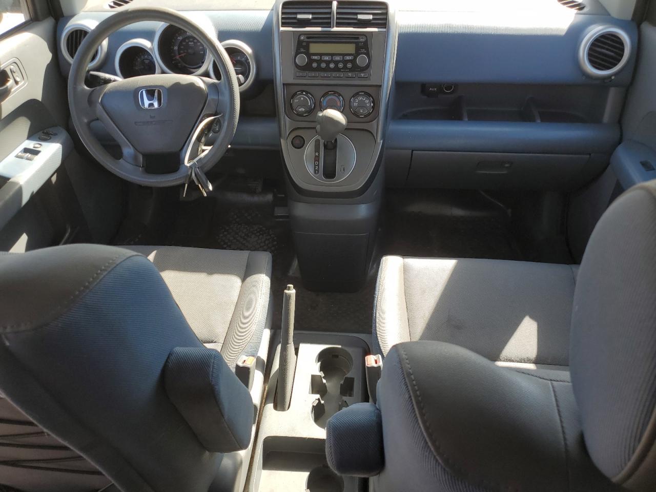 2004 Honda Element - Image 8